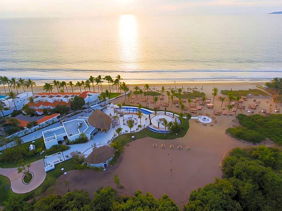 MARIVAL RESIDENCES WORLD SPA