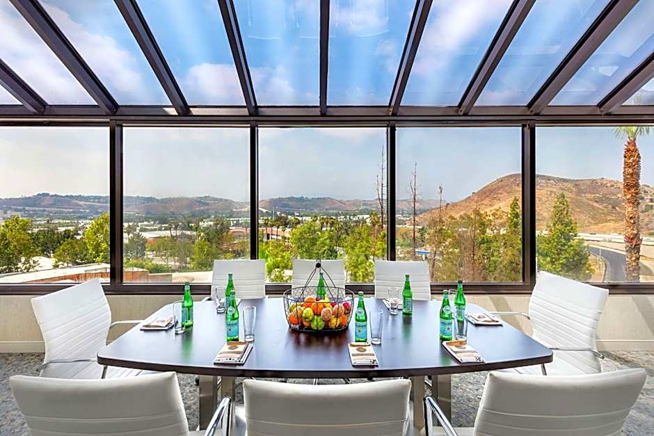 DoubleTree By Hilton Pomona