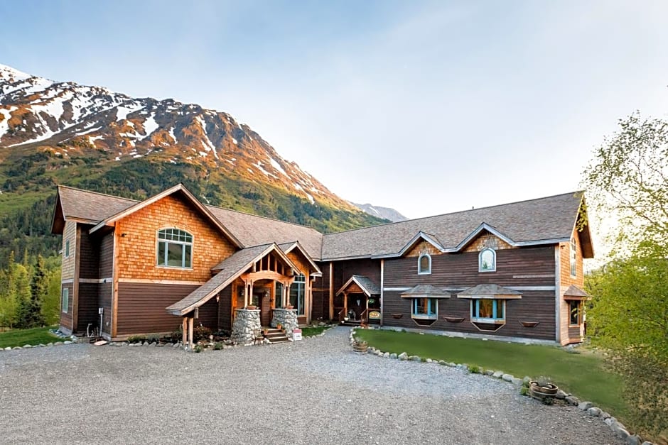 Inn at Tern Lake
