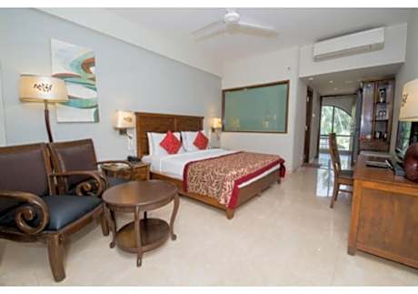 Double Room with Pool View