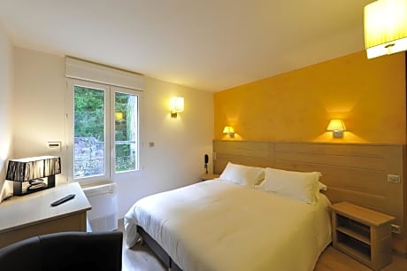 Superior Double or Twin Room with City View