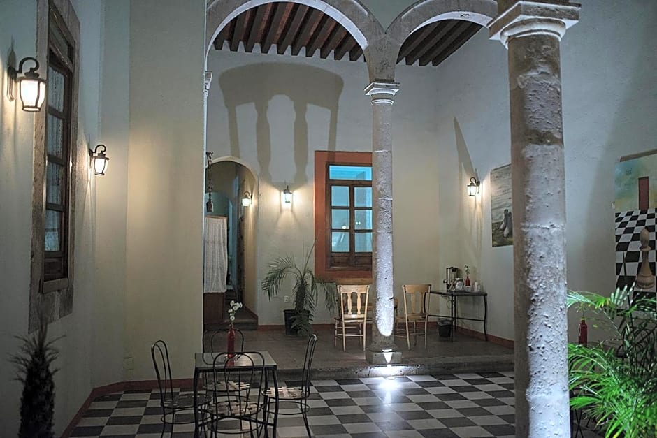 Gertrudis Hotel