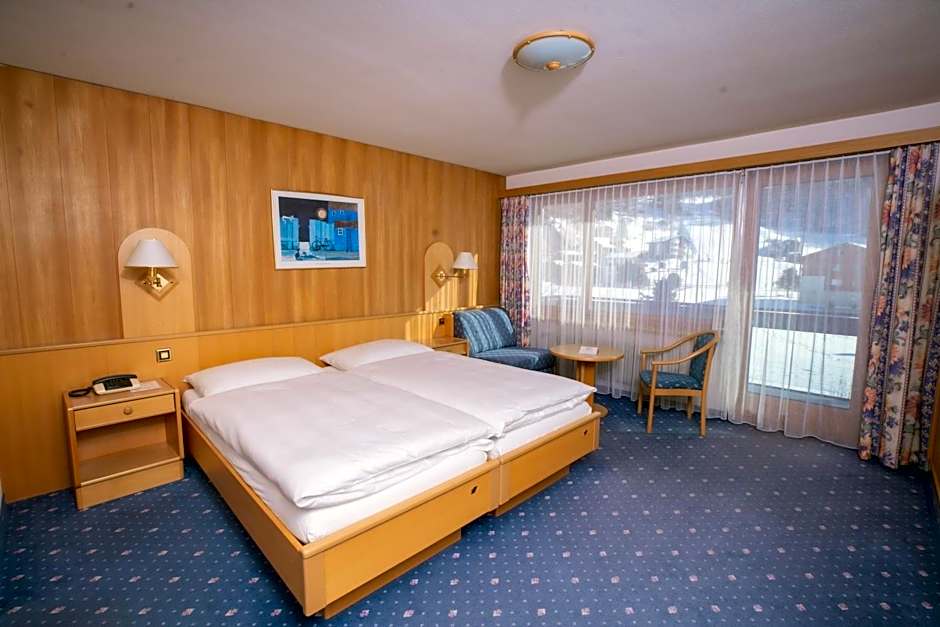 Hotel Alpenhof