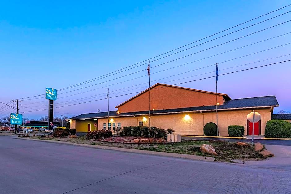 Quality Inn Glenpool - Tulsa