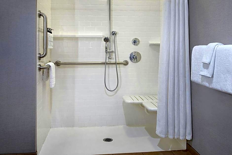 Fairfield Inn & Suites by Marriott Great Barrington Lenox/Berkshires