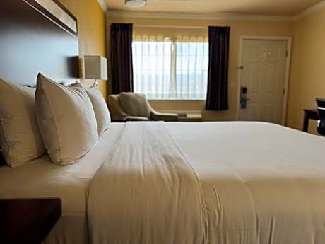 Standard Room J