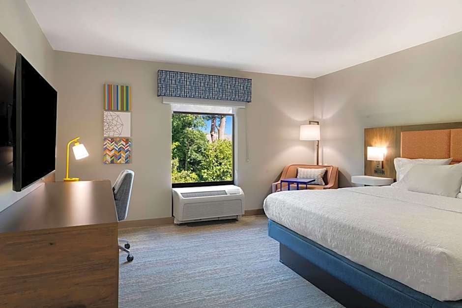 Hampton Inn By Hilton Milford