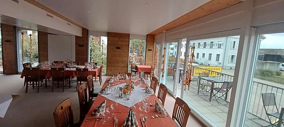 Hotel / Restaurant Post