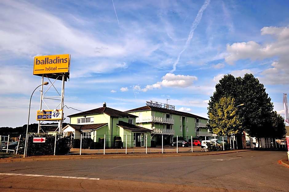 initial by balladins Roissy / Saint-Mard