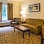 Cobblestone Hotel & Suites - Greenville