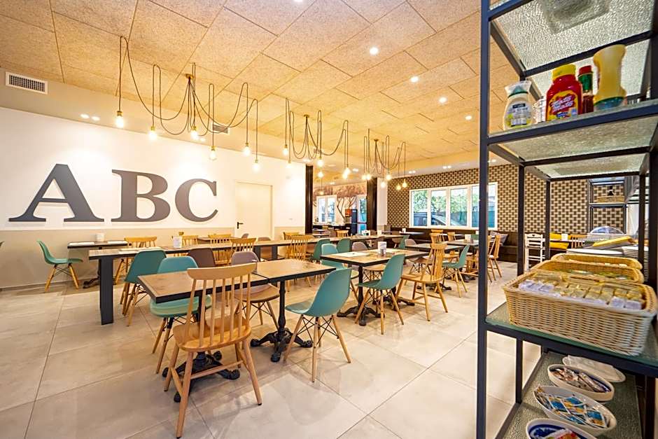 Hotel Abc