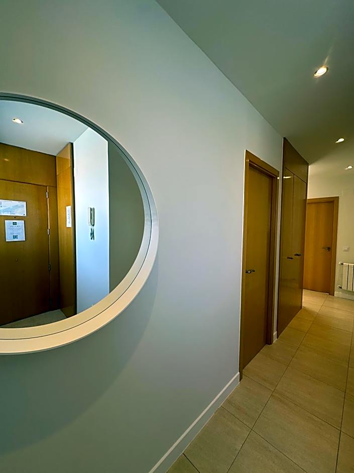 AT home Avenida del Ejercito