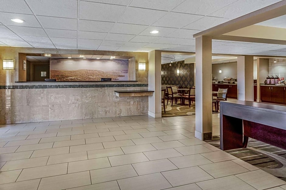 La Quinta Inn & Suites by Wyndham Binghamton - Johnson City