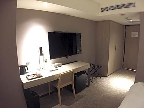 Standard Double Room - No Window
