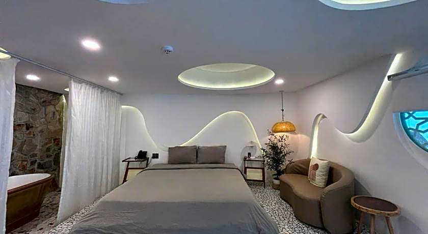Pisces Hotel Hue