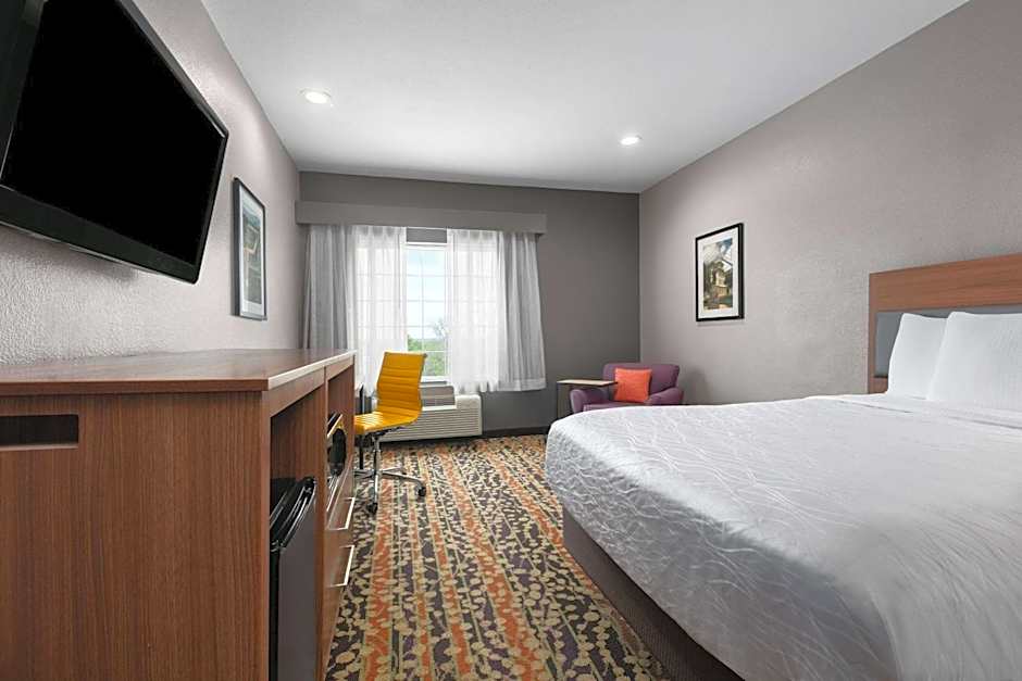 La Quinta Inn & Suites by Wyndham Belton - Temple South