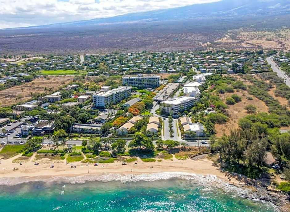 Top 5 Home with King Bed Plus Steps to Beach & Shops