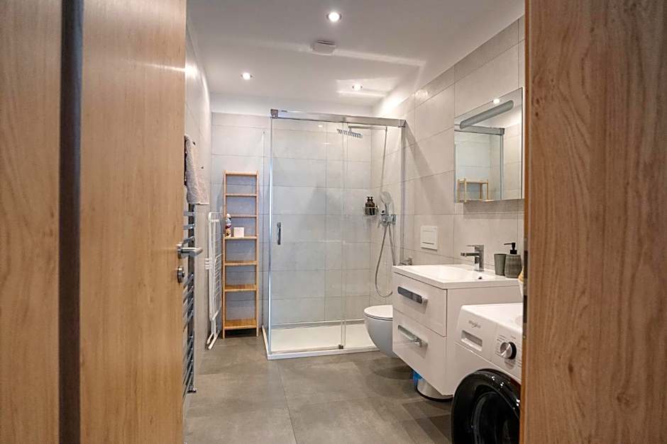 The Dante Villa Apartments