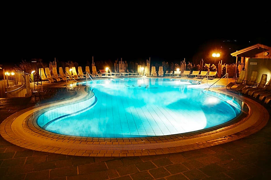 Thermenhof PuchasPLUS Loipersdorf