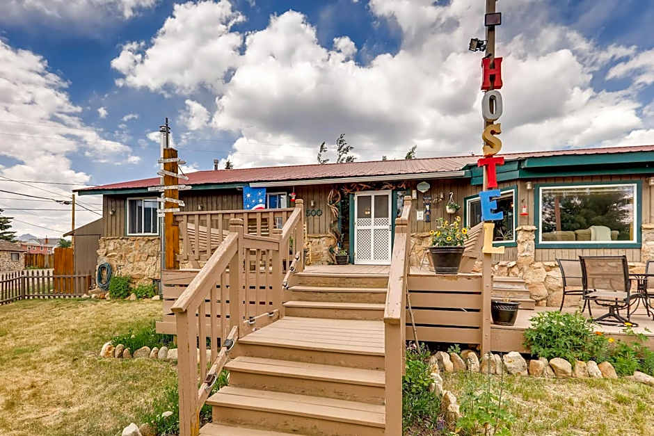 Inn the Clouds Hostel & Inn