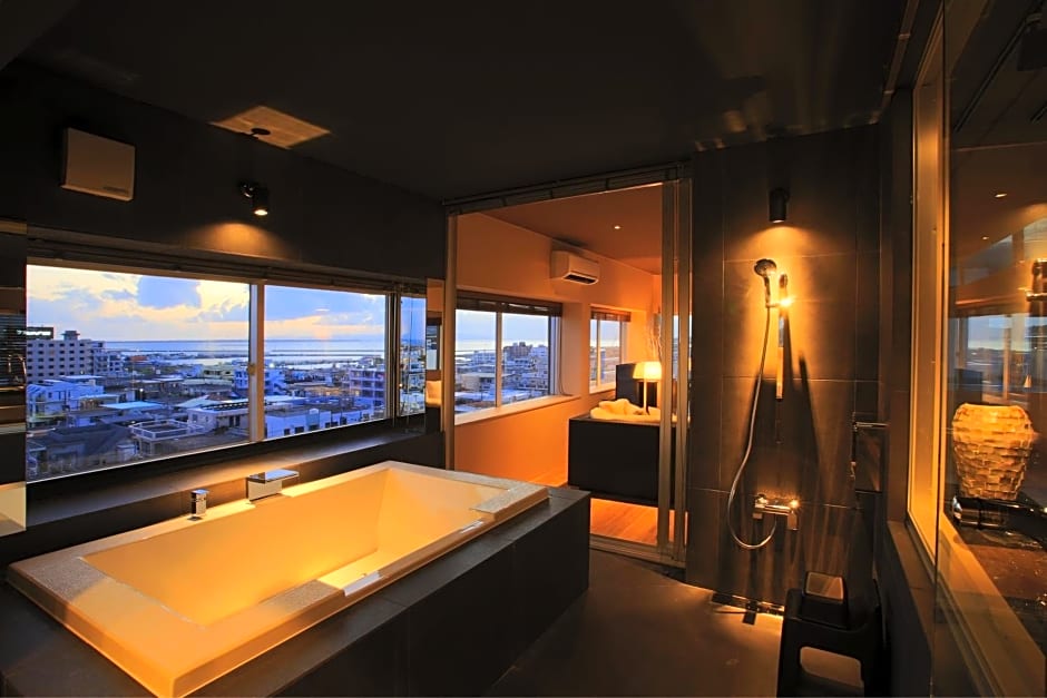 Sky Cuculu Ishigakijima