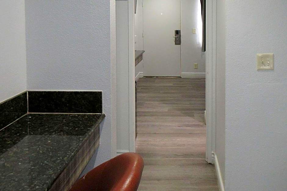 Rodeway Inn Commerce - Los Angeles