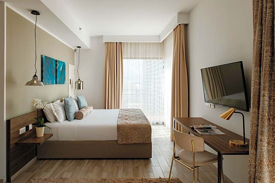 1926 Le Soleil Hotel & Spa