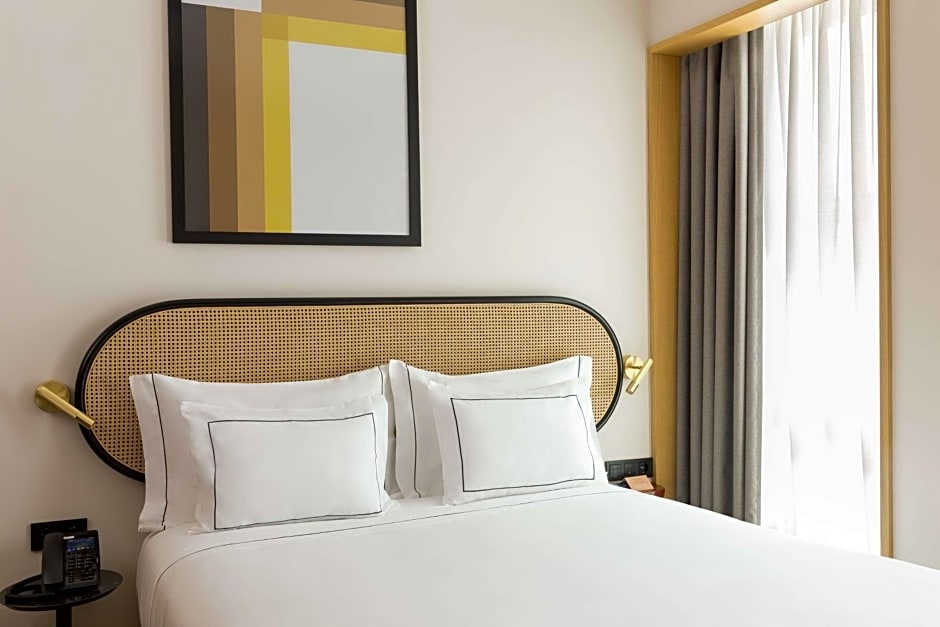 Arts Hotel Porto, Tapestry Collection by Hilton