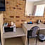 Crows Nest Motel