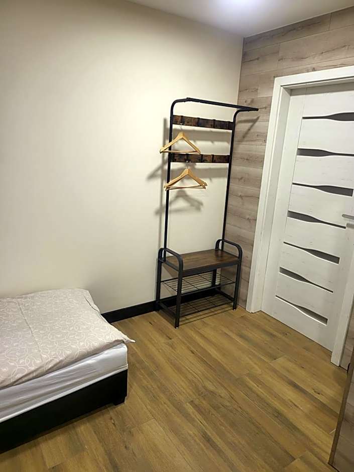 Rooms4Rest Bokserska - Private rooms for tourists
