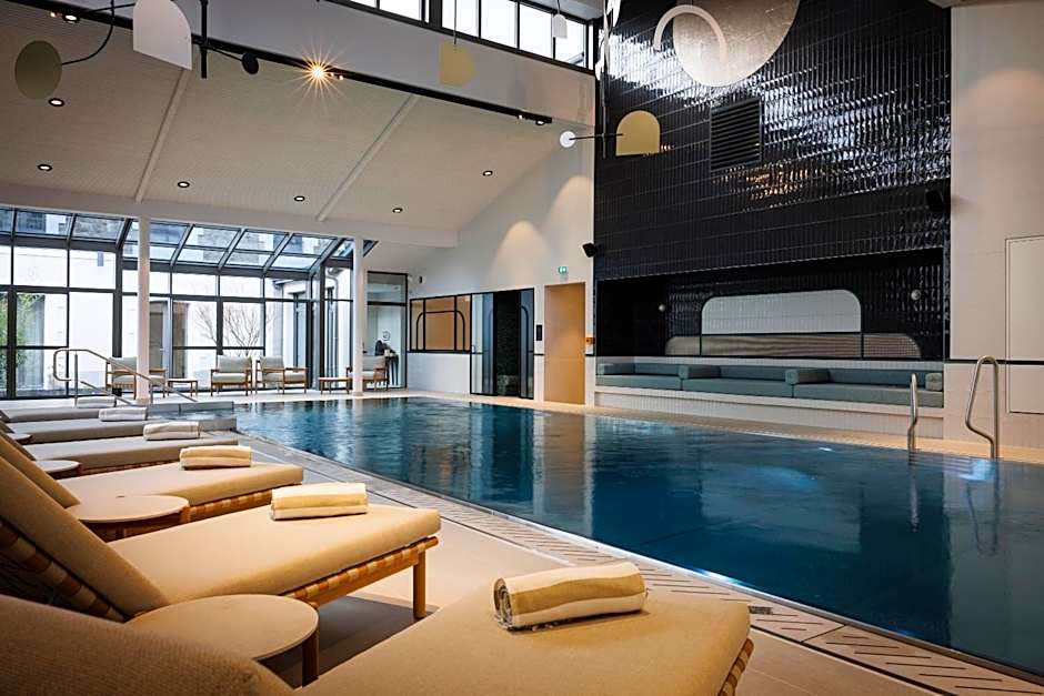 Grand Hotel de Courtoisville