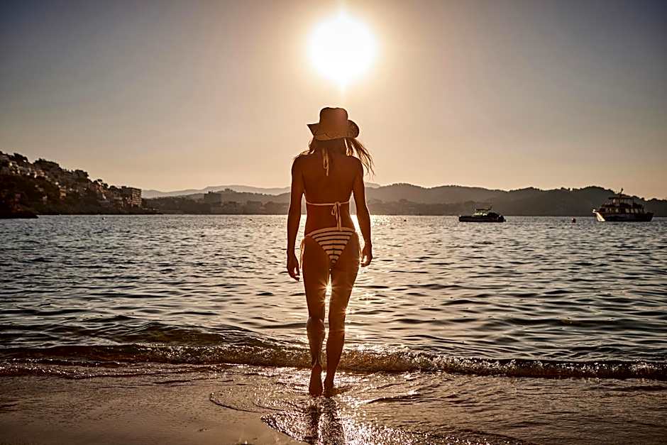 Universal Aparthotel Don Camilo