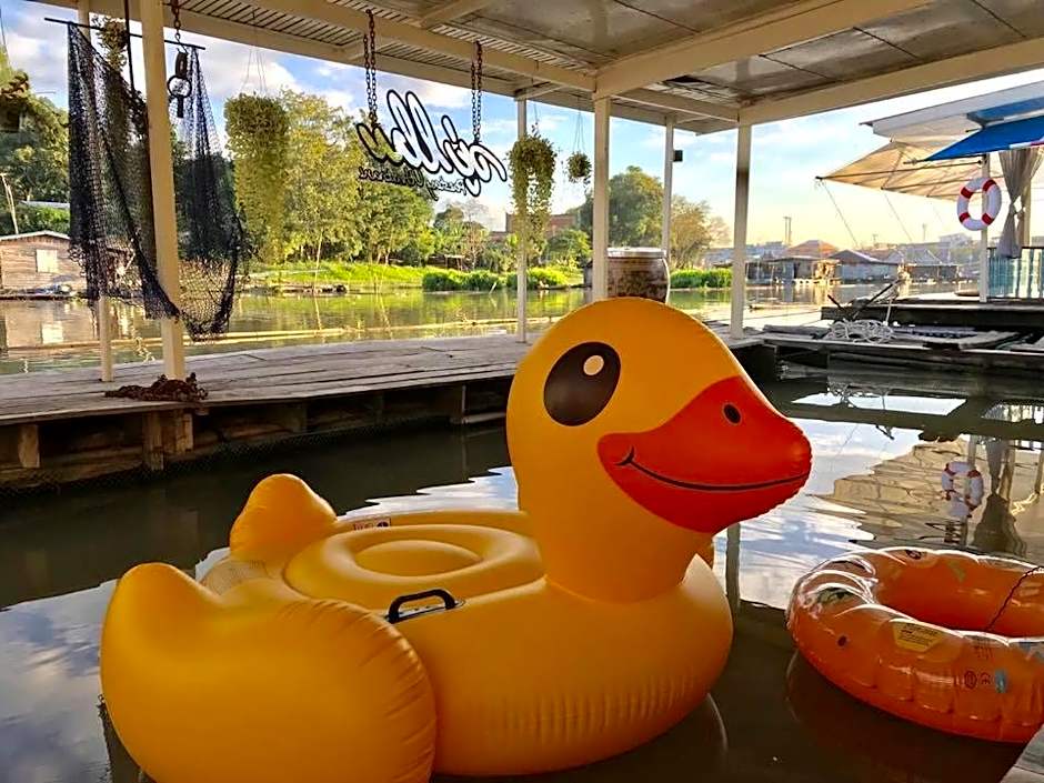 อยู่แพ PaeStay อุทัยธานี