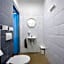 WOW City Hostel