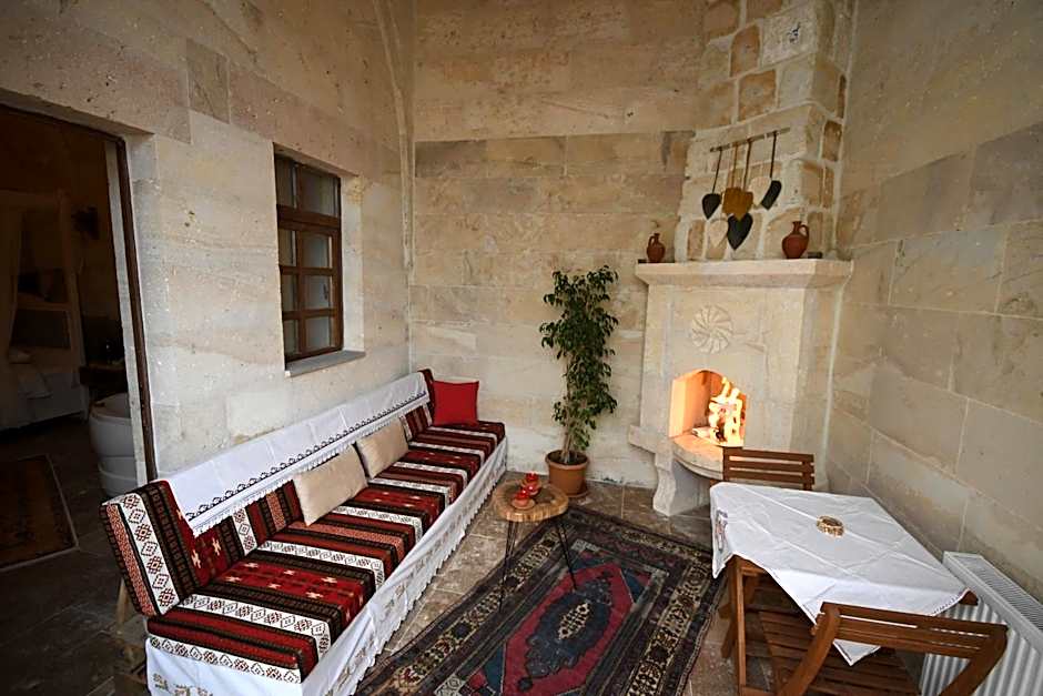 Lavinia Cappadocia Cave