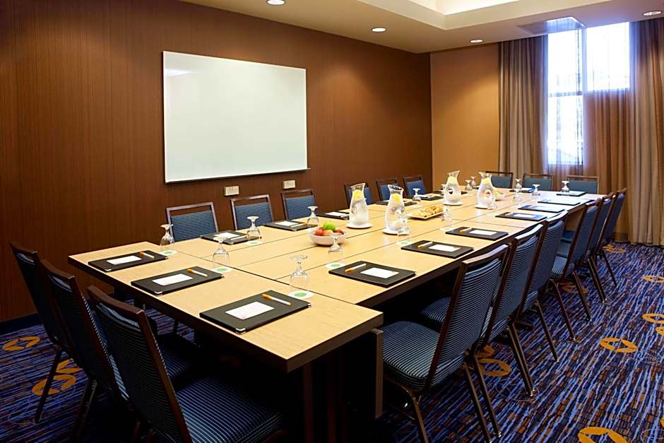 Sonesta Emeryville - San Francisco Bay Bridge