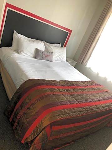 Coachman Motel