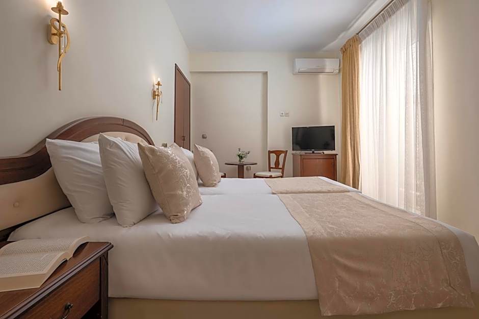 Filippos Hotel