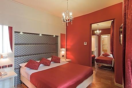 Junior Suite (2 Adults)