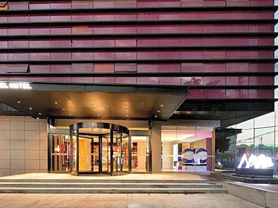 Myfeel Hotel (Ningbo Tianyi Square, Xingning Road Metro Station)