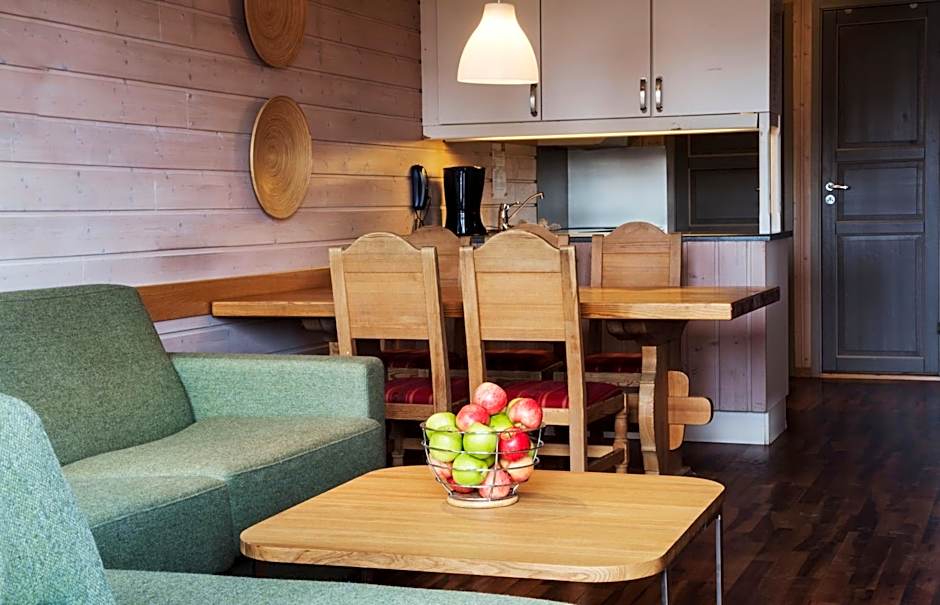 Birkebeineren Hotel & Apartments