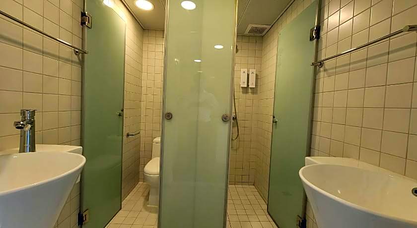 Grand Bay View Hotel & Resort