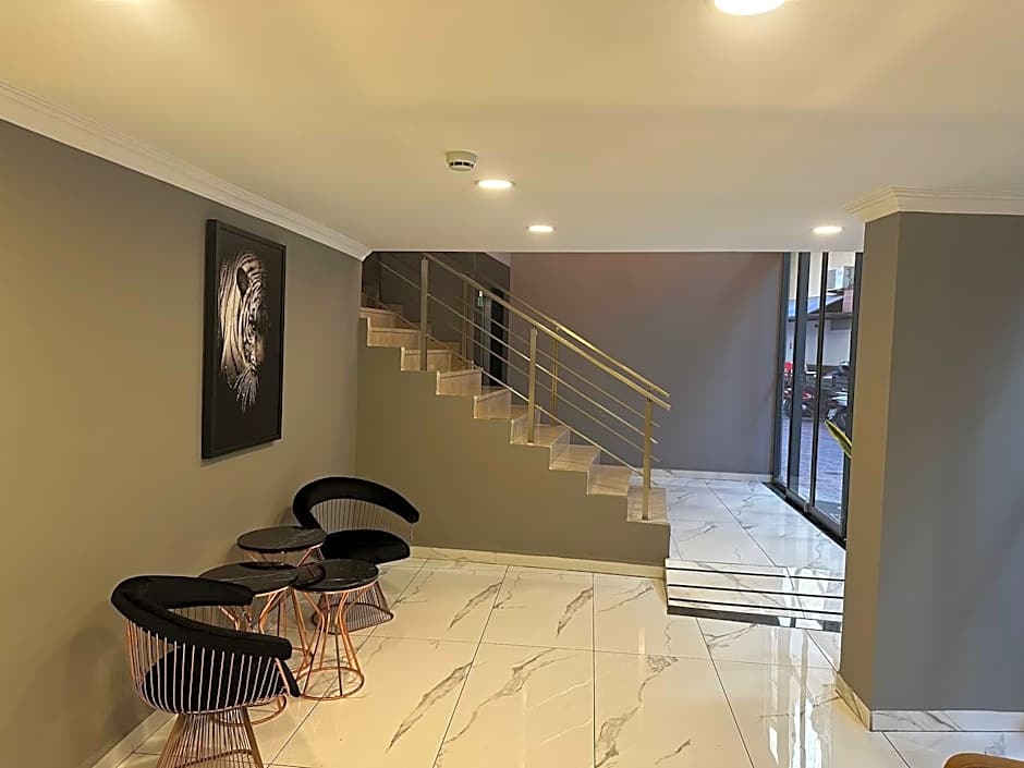 karikatur bi hotel