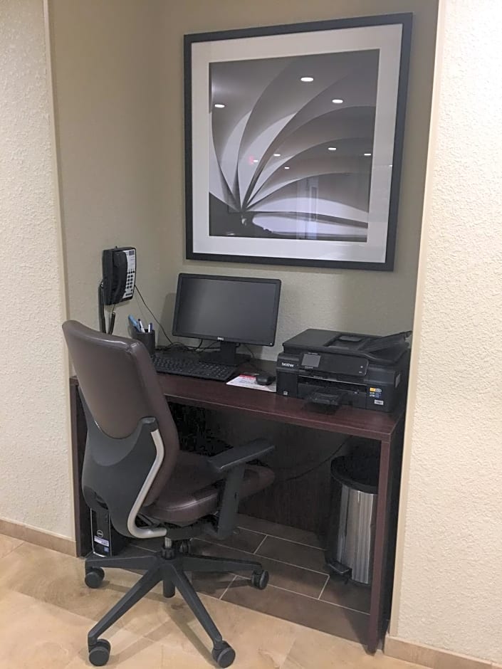 Candlewood Suites Woodward By IHG