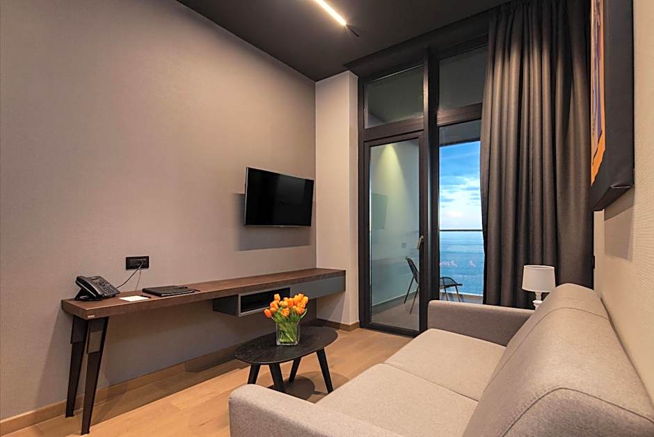 ONLY Boutique Suites & Residences