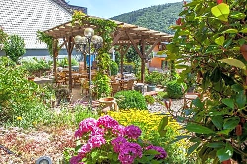 Weinhotel Hubertus Garni