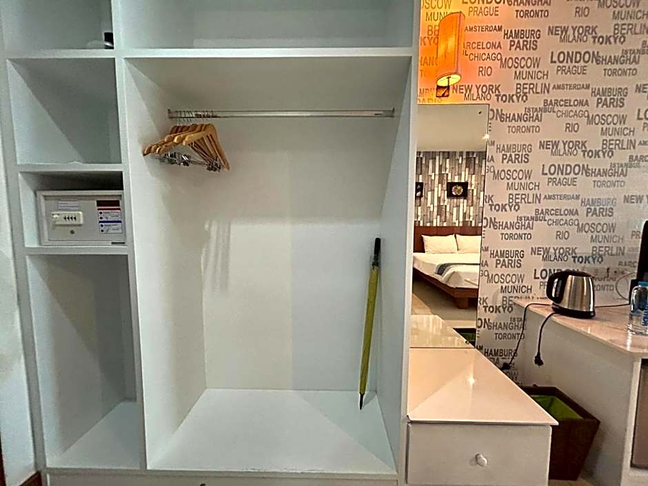 Benyada Lodge - Surin Beach