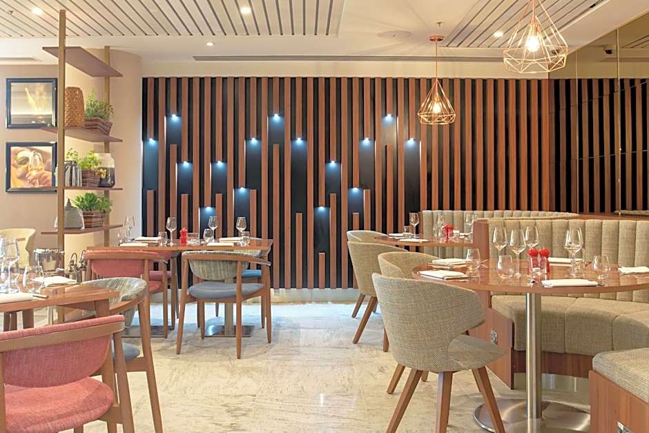 Hilton Garden Inn London Heathrow Terminal 2