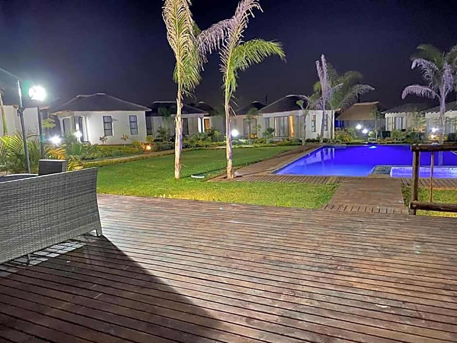 THE BRIDGE BOUTIQUE LODGE