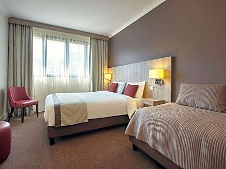 Classic Room with One Double Bed and One Single Bed